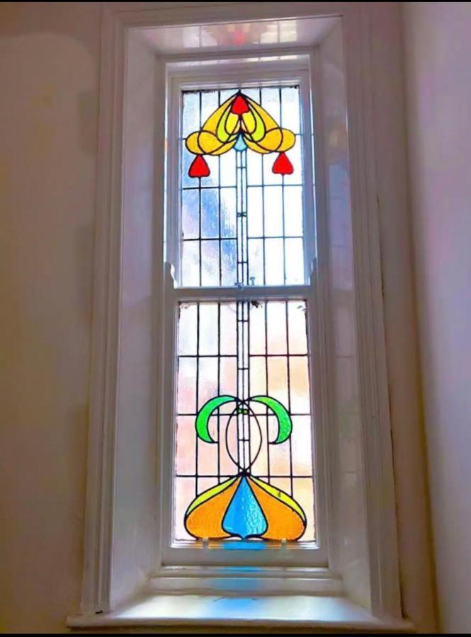 Lovely 1-Bedroom Apartment, Free Street Parking Newcastle-upon-Tyne Exteriör bild